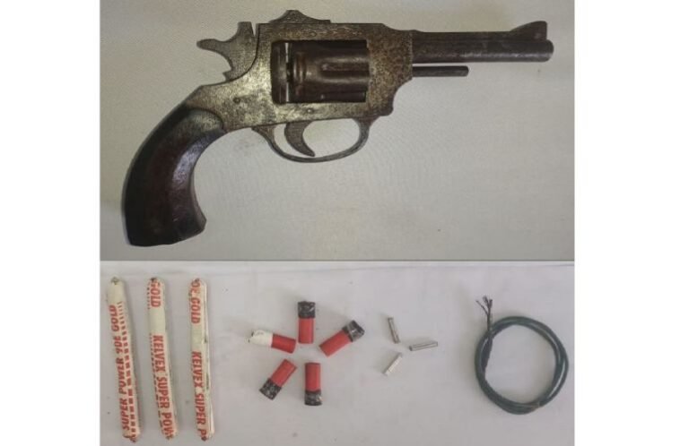 কোম্পানীগঞ্জে র‌্যাবের অভিযানে অস্ত্র ও গোলাবারুদ উদ্ধার