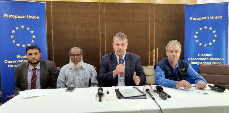 <span style='color:#000;font-size:18px;'>মতবিনিময়কালে ইইউ পর্যবেক্ষণ মিশন প্রধানের আশাবাদ</span><br/> বিশ্বাসযোগ্য ও স্বচ্ছ নির্বাচনের মাধ্যমে বাংলাদেশ একটি গতিশীল রাষ্ট্র হিসেবে আবির্ভূত হবে