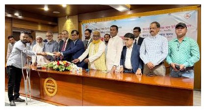 সিলেটে সড়ক দুর্ঘটনায় ক্ষতিগ্রস্ত ৯৪ পরিবারের মাঝে চেক হস্তান্তর