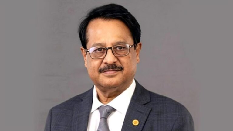 নিজের ফেসবুক-ইনস্টাগ্রাম ডিঅ্যাকটিভেট করলেন প্রধানমন্ত্রীর মুখ্য সচিব