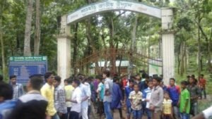 ঈদের ছুটিতে চুনারুঘাটের পর্যটন স্পট ও চা-বাগানে পর্যটকের ঢল