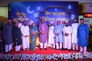 নগরবাসীর সঙ্গে সিসিক প্রশাসকের ঈদ শুভেচ্ছা বিনিময়