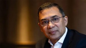 সংসদে দুই-তৃতীয়াংশ সংখ্যাগরিষ্ঠতা পাওয়ার অপার সম্ভাবনা ও ঝুঁকি-বিপদ দুটিই রয়েছে