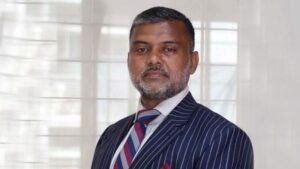 একটি দল নিজের পায়ে কুড়াল মারার চেষ্টা করছে- শিশির মনির