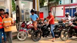 ১৫ ঘণ্টা পর সিলেটের পেট্রোল পাম্পের ধর্মঘট প্রত্যাহার