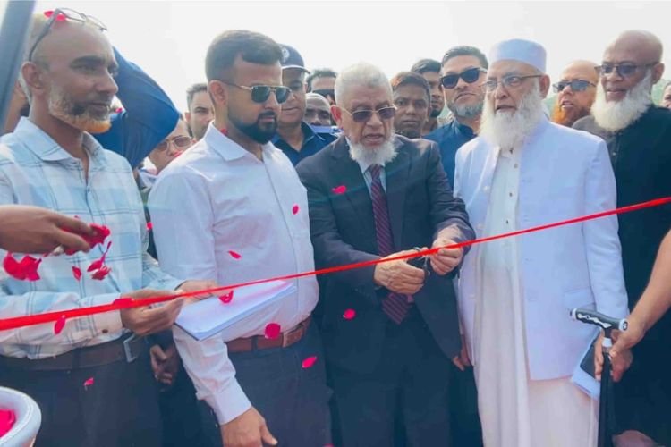 বালাগঞ্জে মেটারনিটি ক্লিনিকের ভিত্তিস্থাপন করলেন বিচারপতি নজরুল ইসলাম চৌধুরী