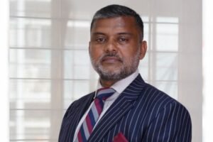 কৃষকের ফসল বাঁচাতে প্রধানমন্ত্রীকে শিশির মনিরের খোলা চিঠি! 