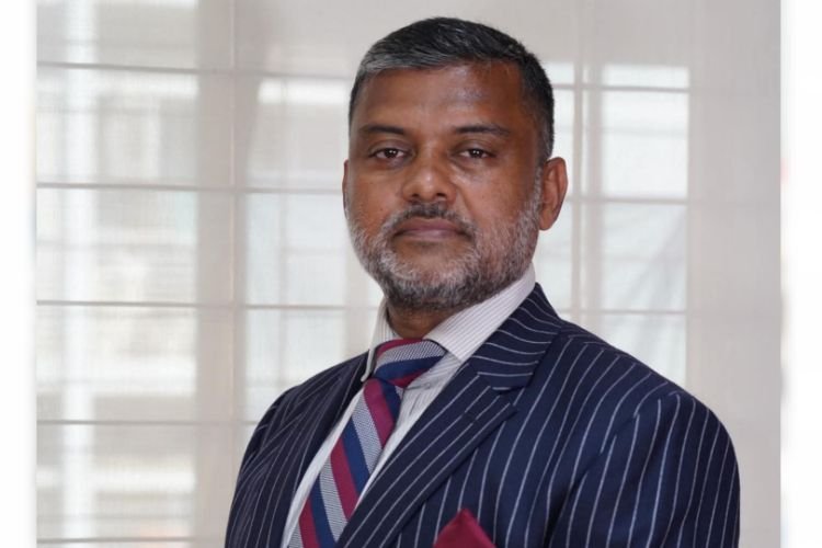 কৃষকের ফসল বাঁচাতে প্রধানমন্ত্রীকে শিশির মনিরের খোলা চিঠি! 