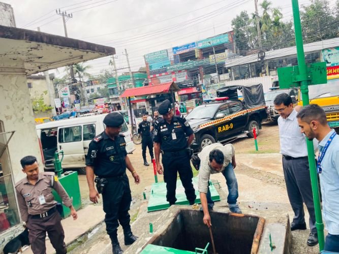 সিলেটে পেট্রোলিয়াম মজুদ ও ড্রাইভিং লাইসেন্স ব্যতীত মোটরসাইকেল চালানোর দায়ে জরিমানা