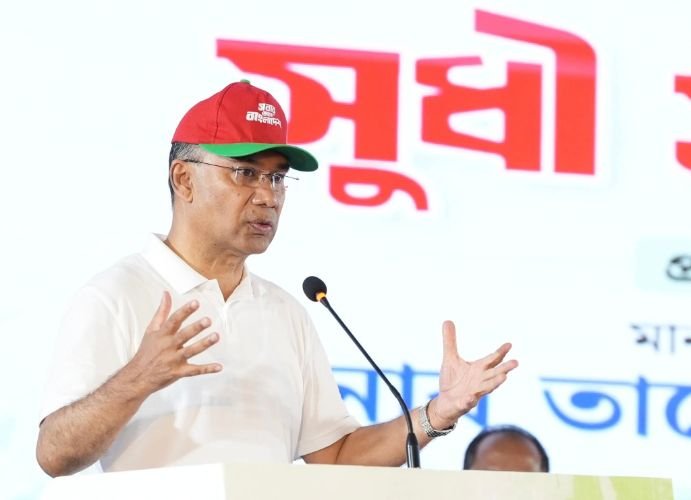 চিকিৎসাসেবার জন্য সারাদেশে ১ লাখ স্বাস্থ্যকর্মী নিয়োগ করা হবে- প্রধানমন্ত্রী