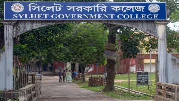 সিলেট সরকারি কলেজে ছাত্রদলের দুই গ্রুপের সংঘর্ষে সভাপতি সহ আহত- ২