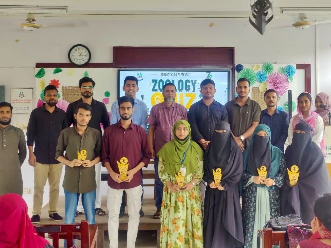 জ্ঞানচর্চায় উৎসাহ দিতে এমসি কলেজে জুলোজি ক্লাবের কুইজ