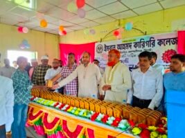 ইমরান আহমদ কারিগরি কলেজে এসএসসি উত্তীর্ণদের সংবর্ধনা 