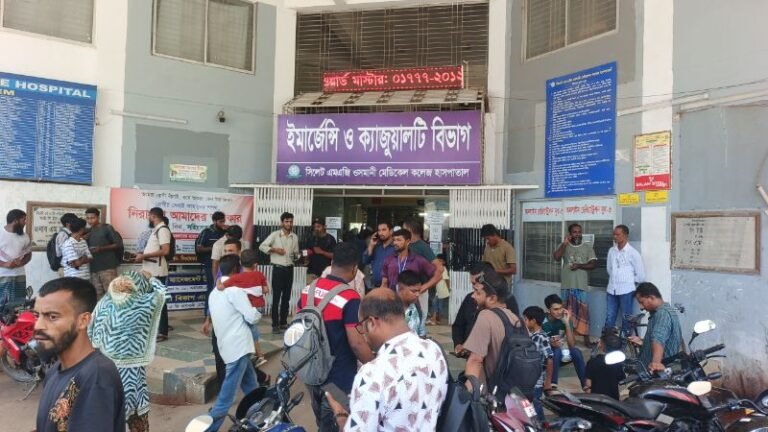 সিলেটে যাত্রীবাহী দুই বাসের সংঘর্ষে নিহত বেড়ে ৯