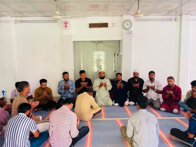বেগম খালেদা জিয়ার ৮২তম জন্মদিন উপলক্ষে এমসি কলেজ ছাত্রদলের দোয়া ও মিলাদ মাহফিল